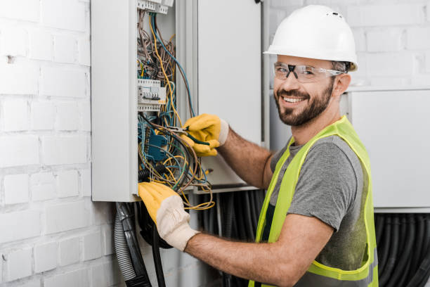Best Emergency Electrical Repair  in Paisley, FL